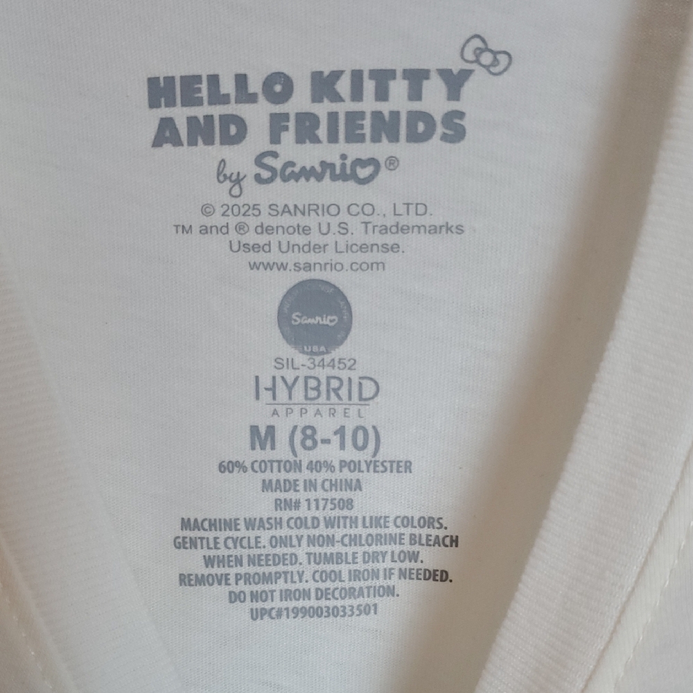 Hello Kitty White Short Sleeve Tee with Cartoon Design - Picture 4 of 4